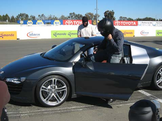 Illustration for article titled Audi R8, Part 2: Welcome To The Racetrack!
